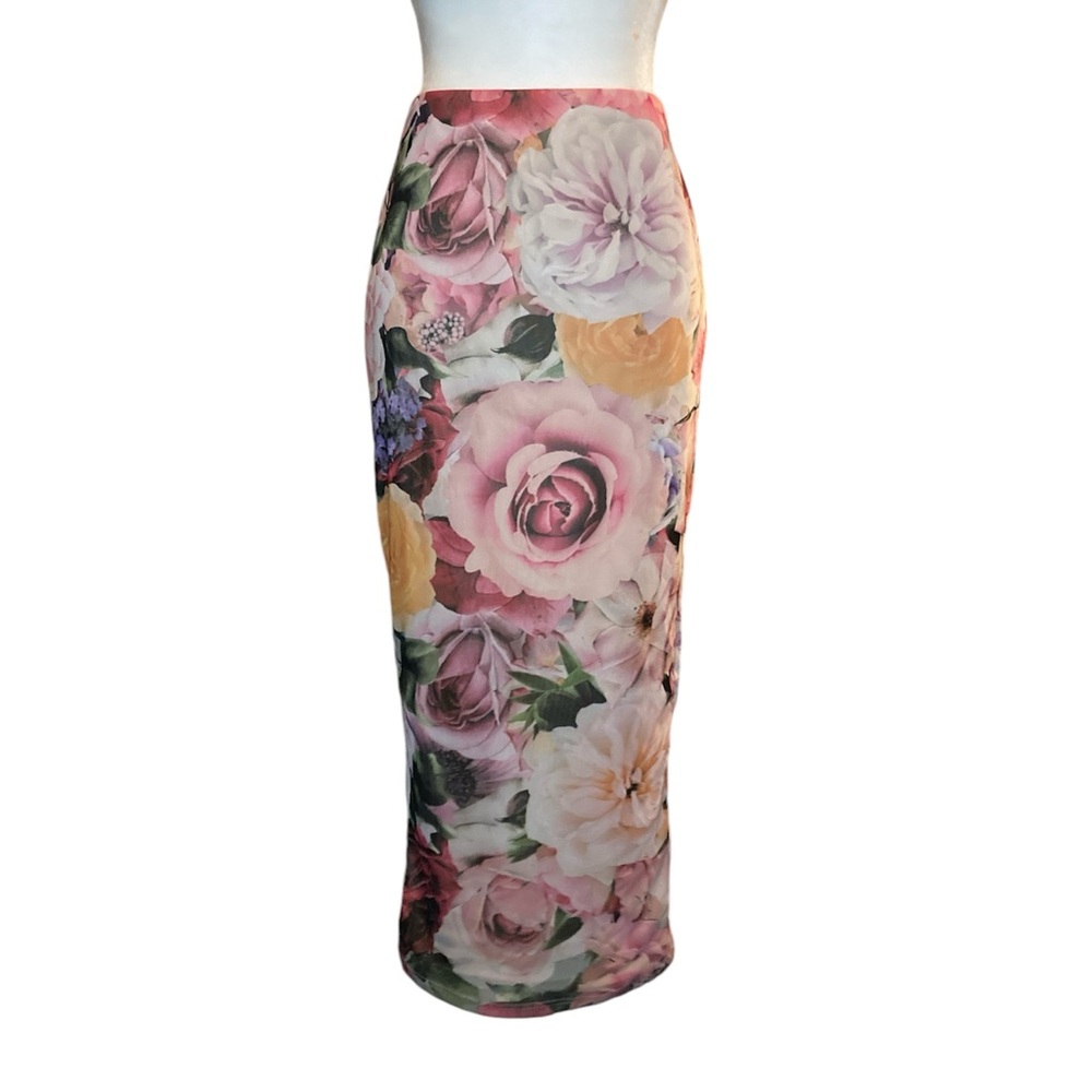 Floral print skirt